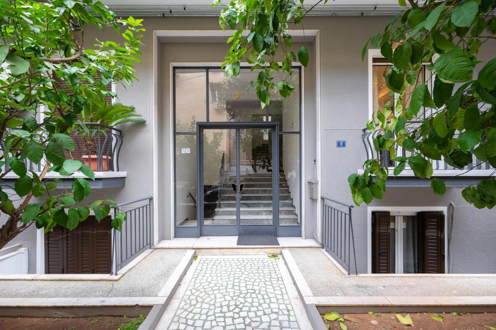 Spacious Modern Apartment In Athens Near Metro Eksteriør billede